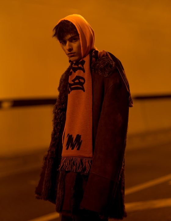 Coat Moschino, sweatshirt stylit's own, scarf Misbhv.