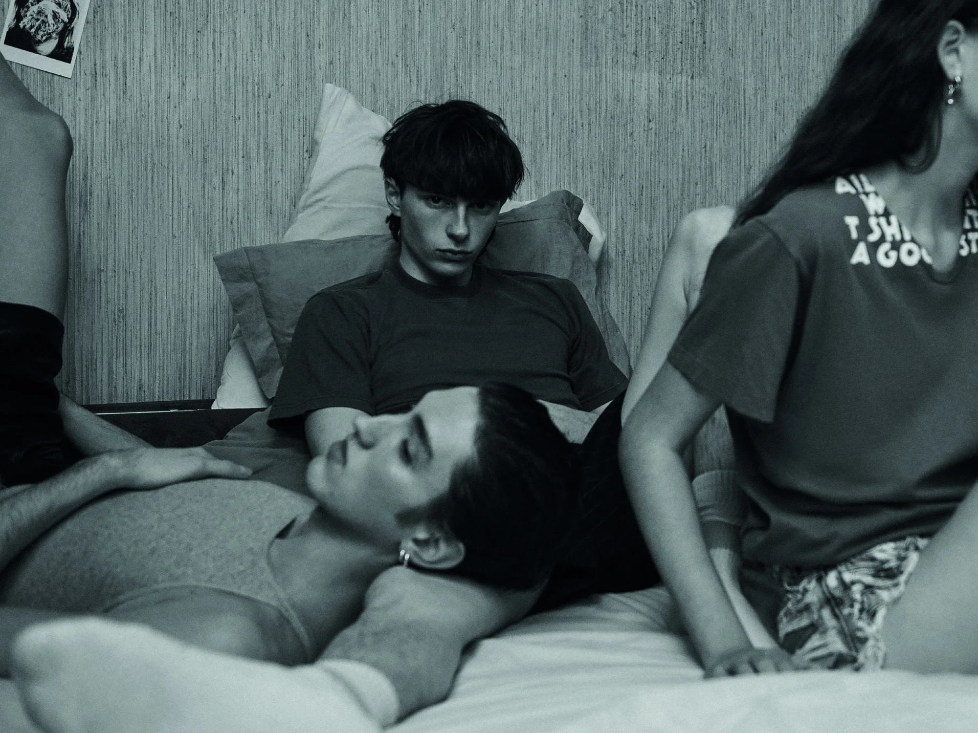 We Need Closer — photographie Laurent Humbert
