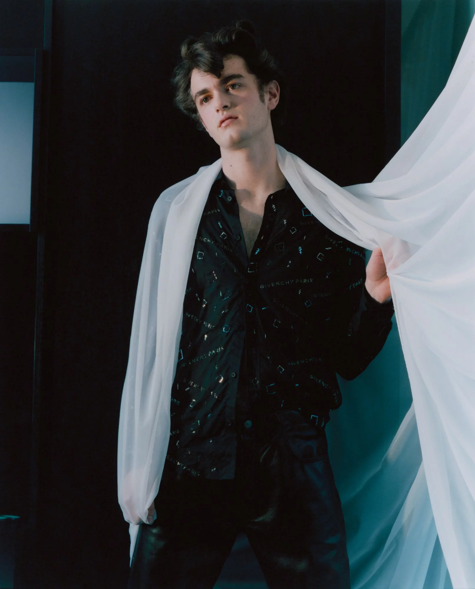 Clément, Demy, Evelyn, Gabrielle, Lewis — Daisy Walker