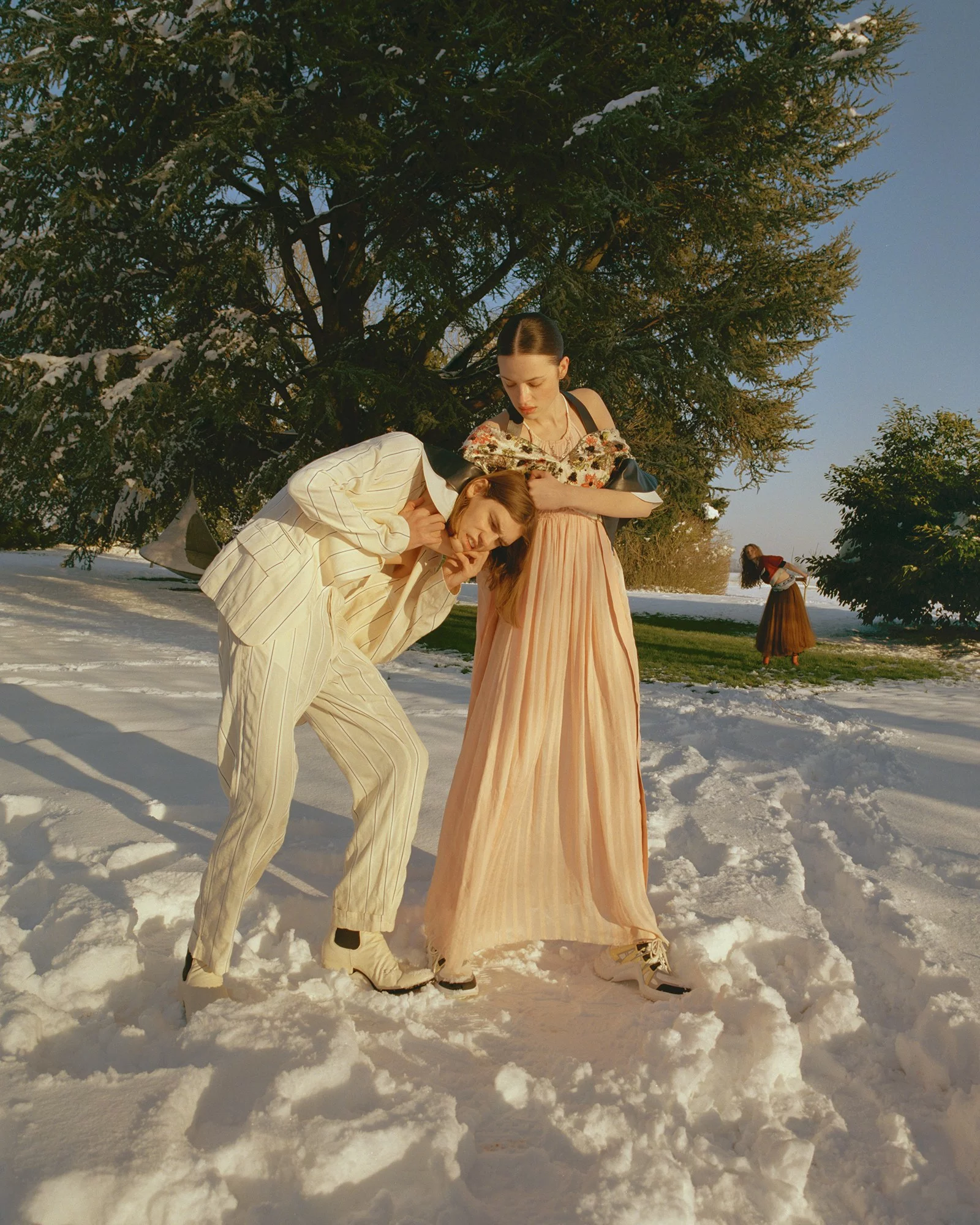 Aleksandr, Anna, Jules, Suzanna, Yacine — James Perolls